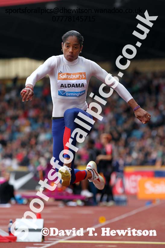 Yamile Aldama in the womens triple jump at the Sainsbury's Birmingham Grand Prix. Photos: David T. Hewitson/Sports for All Pics